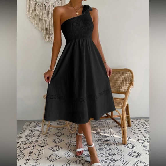 Boho tie one shoulder shoulder shirred lace insert dress - Picture 10 of 16